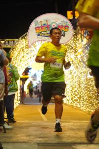 BIB: 30201
                            <button type="button" onclick="openModal(21832338)" class="btn btn-primary btn-sm float-right btn-popup" data-toggle="modal" data-target=".modal-high-quality">
                        <i class="fas fa-shopping-cart"></i> Add to Cart
                    </button>
                                            <button type="button" onclick="isThisMe(21832338, true)" class="btn btn-success btn-sm float-right btn-popup btn-isme hidden" data-toggle="tooltip" data-placement="bottom" title="นี่คือรูปของคุณใช่ไหม คลิกที่นี่เพื่อเอาเข้าอัลบั้ม">
                        <i class="fas fa-plus"></i> Add to album
                    </button>
                    <button type="button" onclick="isThisMe(21832338, false)" class="btn btn-warning btn-sm float-right btn-popup btn-isnotme hidden">
                        <i class="fas fa-ban"></i> Remove from album
                    </button>